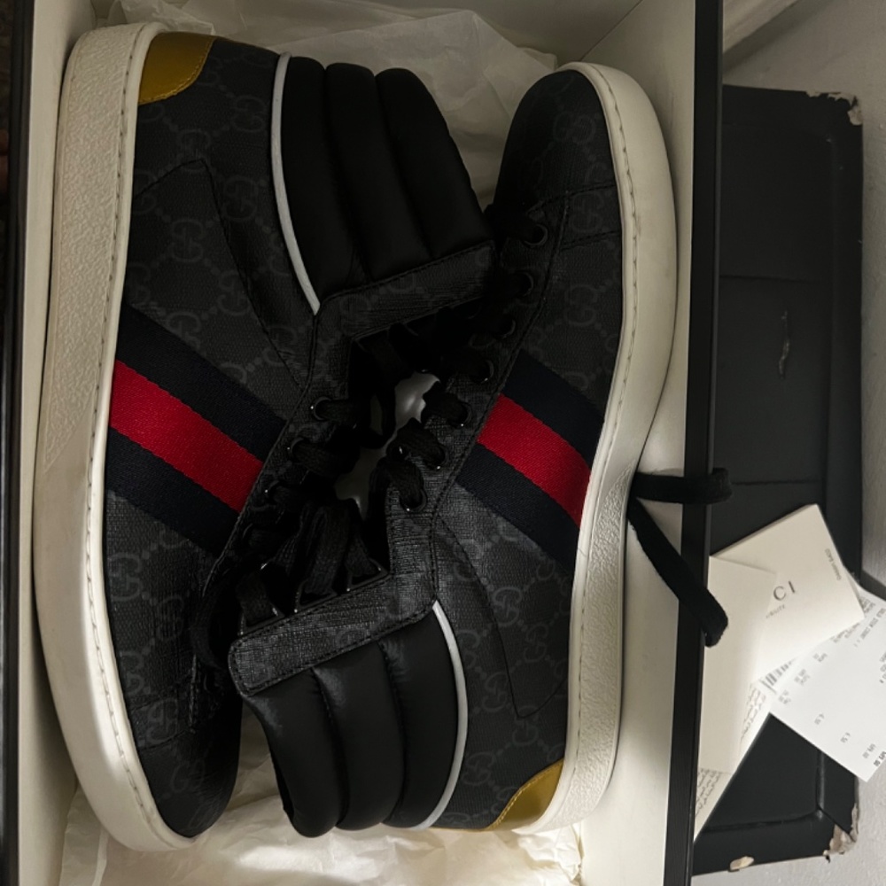 Gucci Shoes🚨 - Picture 6 of 10